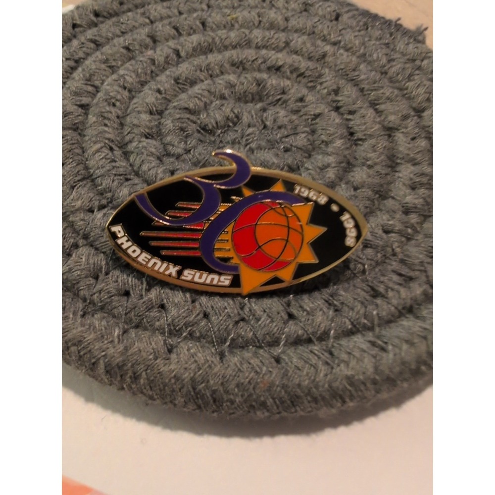 Vintage NBA Phoenix Suns Logo Souvenir Pin